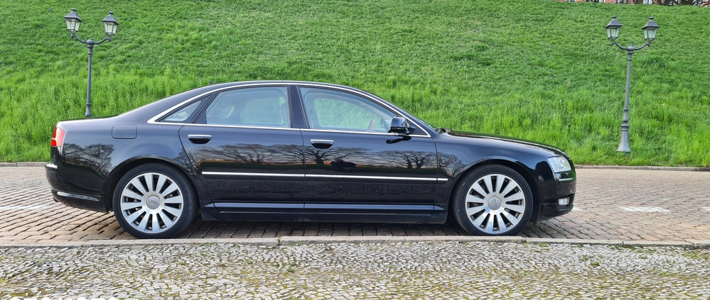 Audi A8 cena 35000 przebieg: 258000, rok produkcji 2008 z Szczecin małe 121